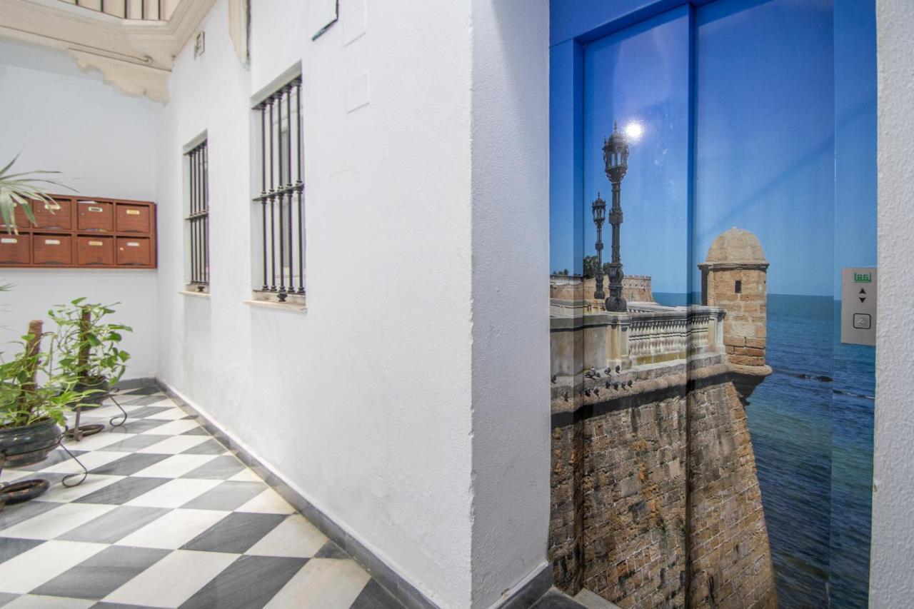 Apartamento El Meridiano De Кадис Экстерьер фото