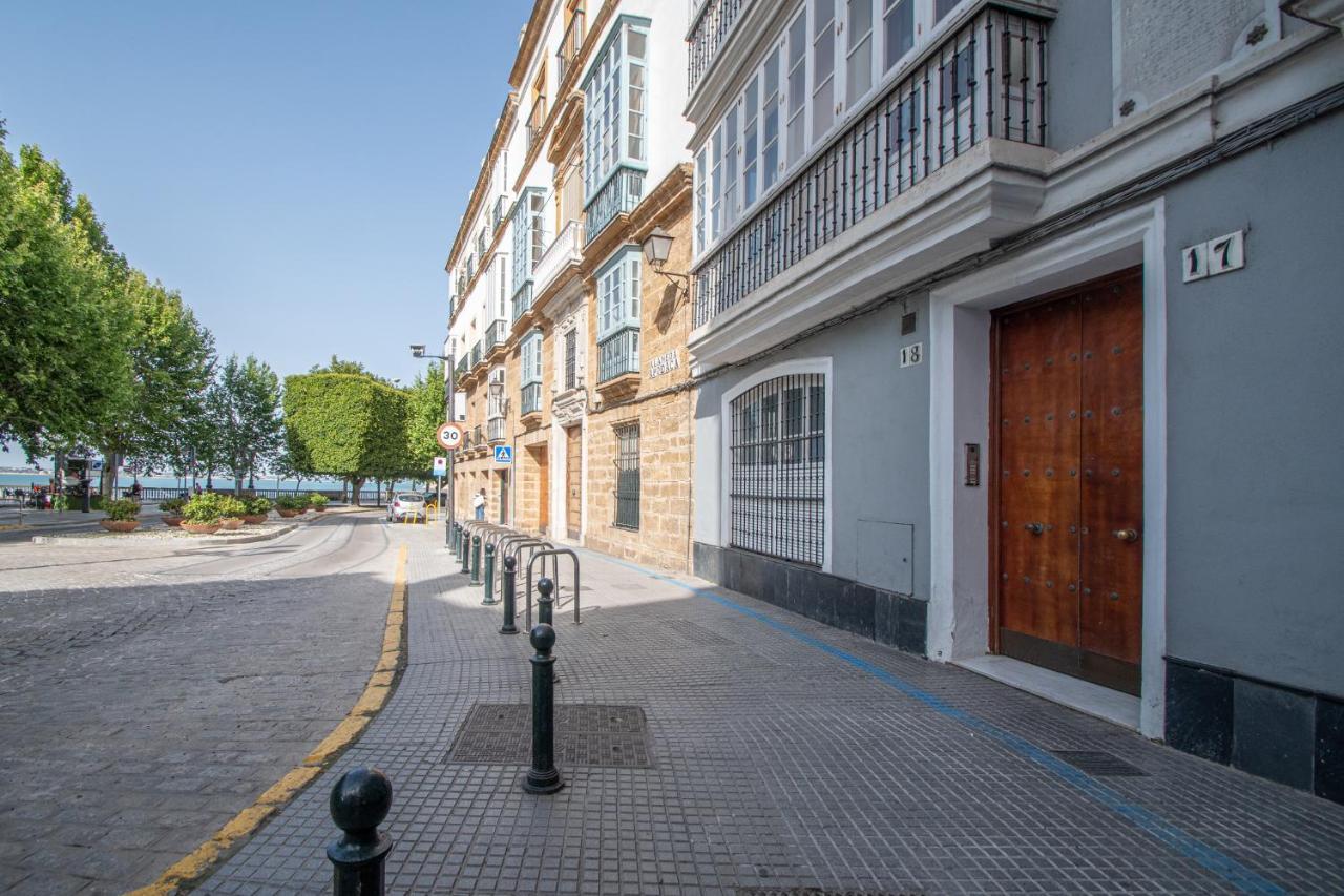 Apartamento El Meridiano De Кадис Экстерьер фото